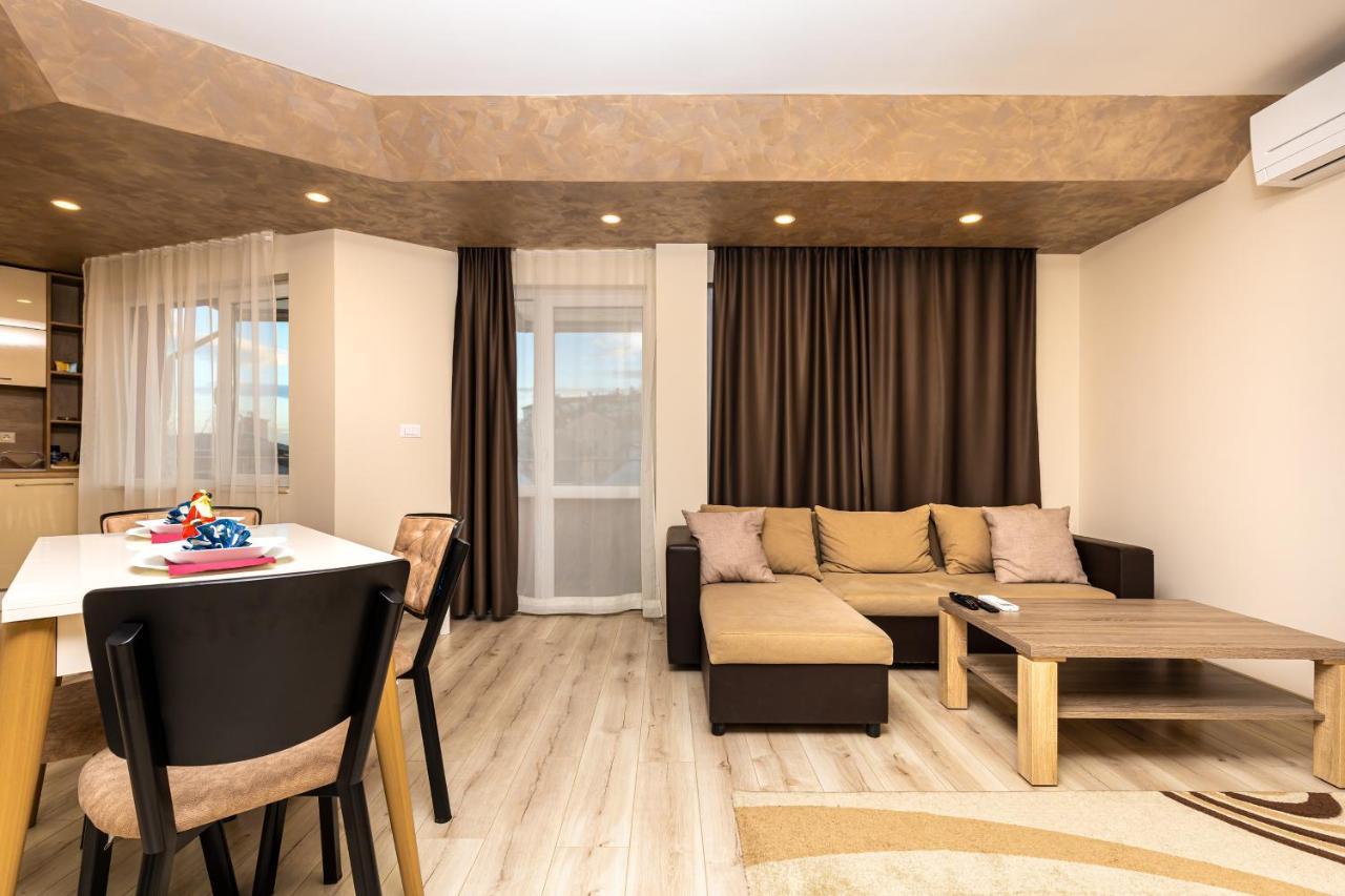 Sunny 1Bd Apartment In Old Town By Flat Mаnager Φιλιππούπολη Εξωτερικό φωτογραφία