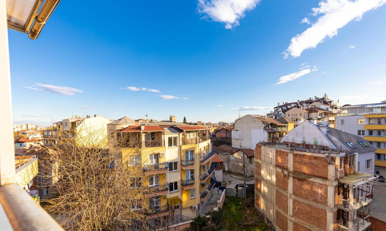 Sunny 1Bd Apartment In Old Town By Flat Mаnager Φιλιππούπολη Εξωτερικό φωτογραφία